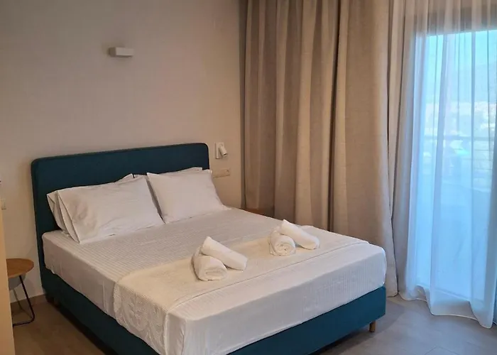 Theasis Deluxe Lefkáda