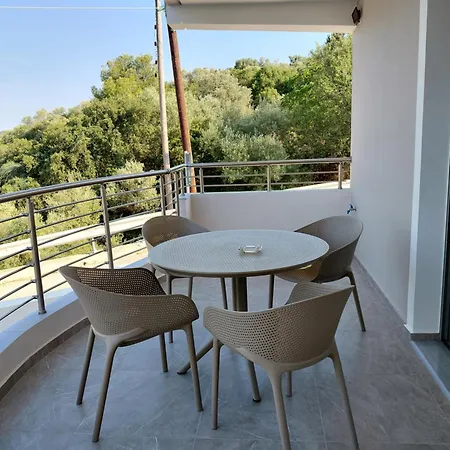 Theasis Deluxe * Lefkáda