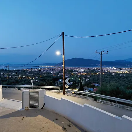 Theasis Deluxe Appartamento *