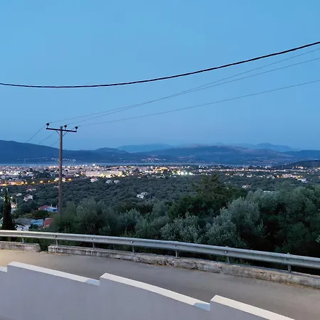 Theasis Deluxe Appartamento Lefkáda